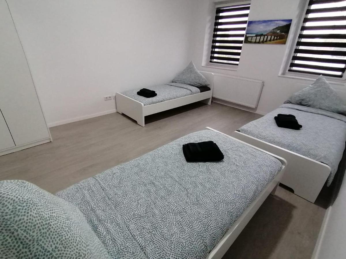 Estrella24 Living Rooms Singapur Herne Esterno foto